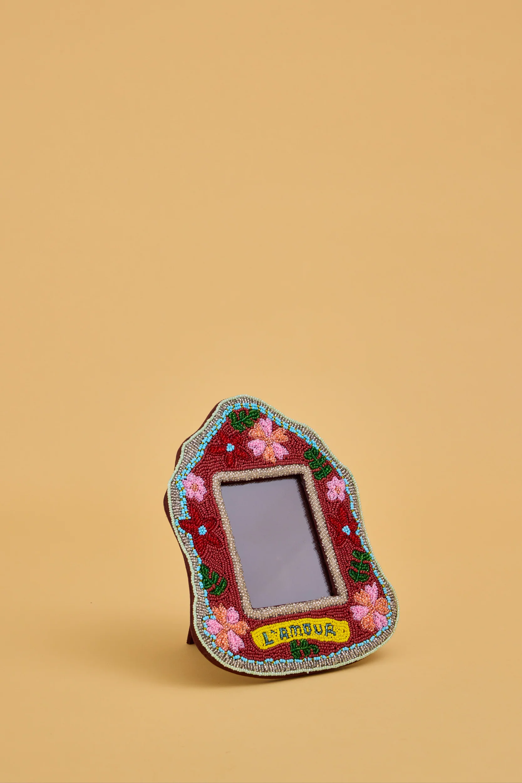 L'Amour Beaded Photo Frame - Image 3