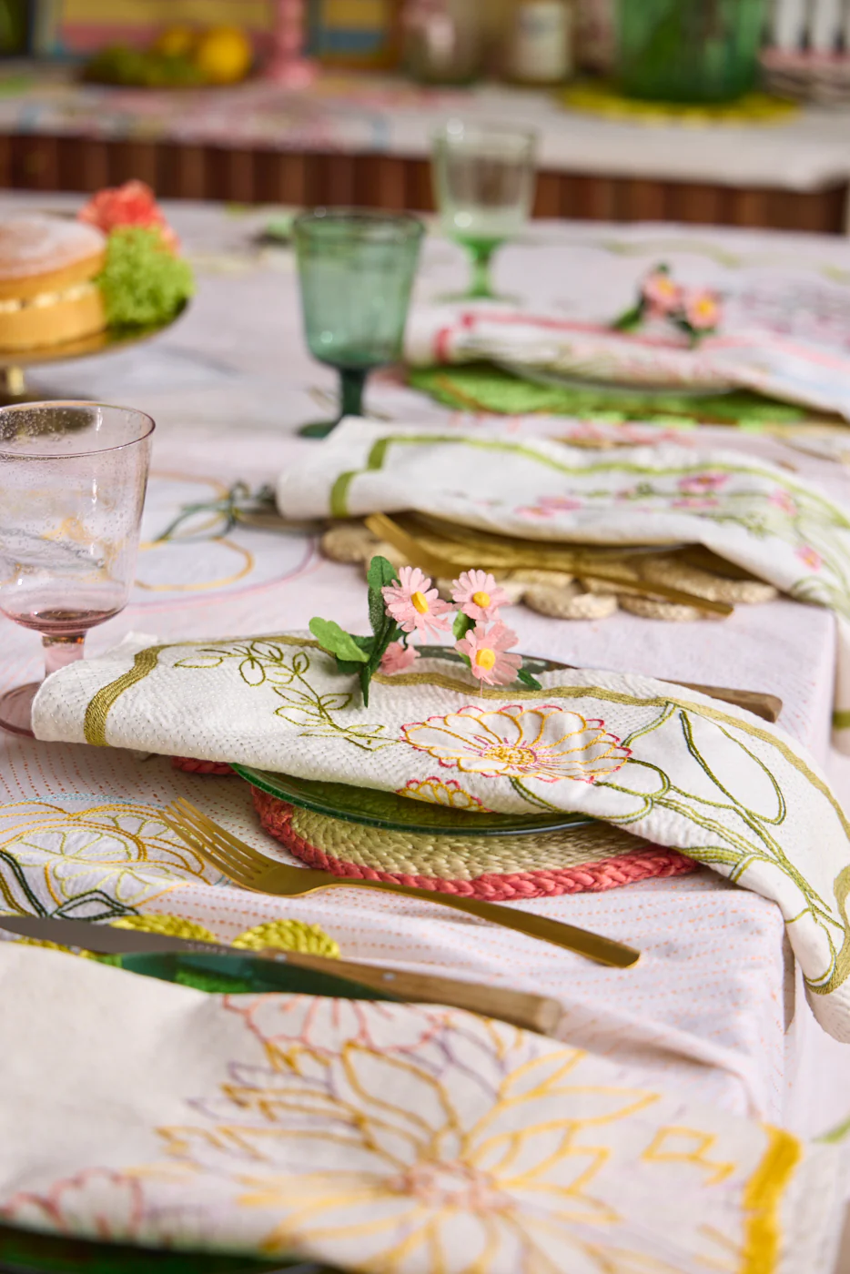 Set of 4 Daisy Napkin Rings - Image 7